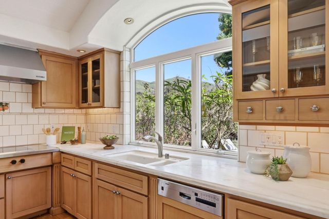 309 Crest Drive, San Jose, CA 95127