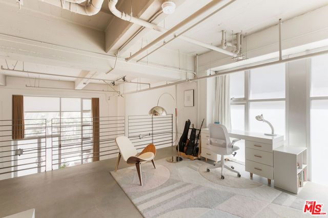 1130 S Flower Street 103, Los Angeles, CA 90015