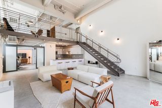 1130 S Flower Street 103, Los Angeles, CA 90015