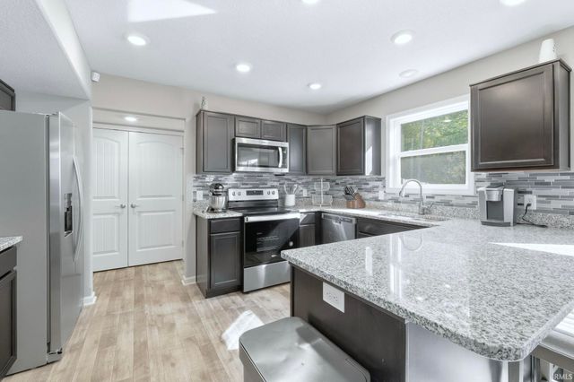 1529 Cuprum Pass, Fort Wayne, IN 46845