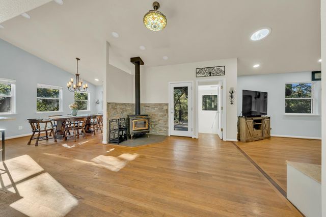21930 Placer Hills Rd, Colfax, CA 95713