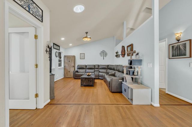 21930 Placer Hills Rd, Colfax, CA 95713