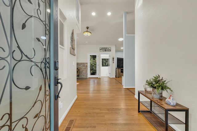 21930 Placer Hills Rd, Colfax, CA 95713