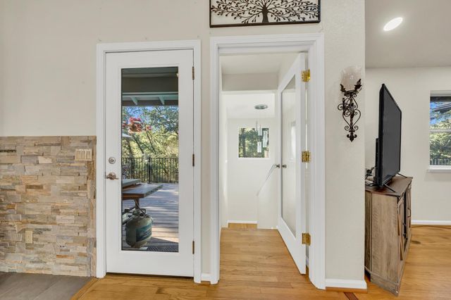 21930 Placer Hills Rd, Colfax, CA 95713