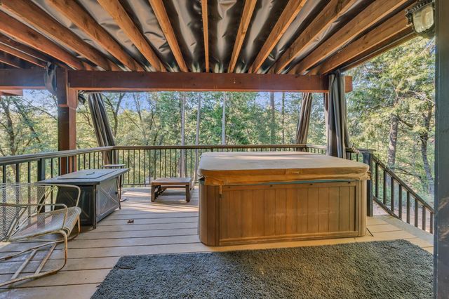 21930 Placer Hills Rd, Colfax, CA 95713