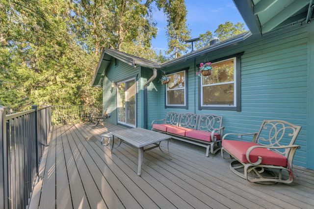 21930 Placer Hills Rd, Colfax, CA 95713