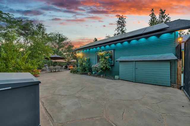 21930 Placer Hills Rd, Colfax, CA 95713