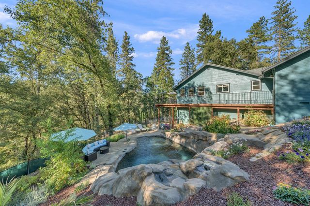 21930 Placer Hills Rd, Colfax, CA 95713