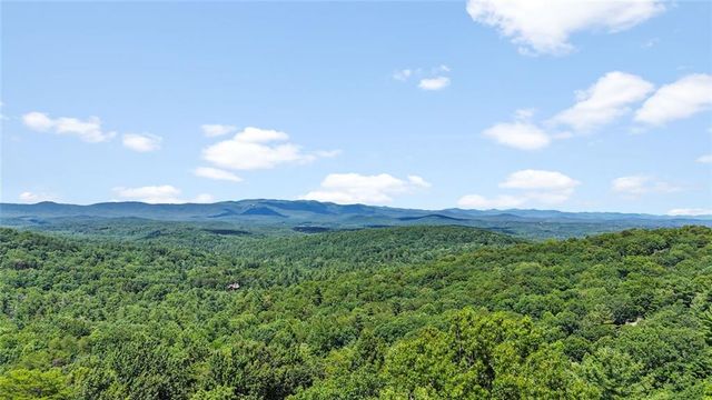 196 Cinnamon Fern Lane, Big Canoe, GA 30143