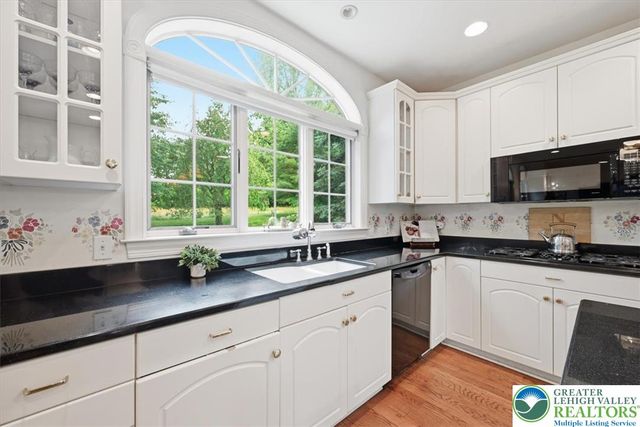 55 Church Road, Williams Twp, PA 18055