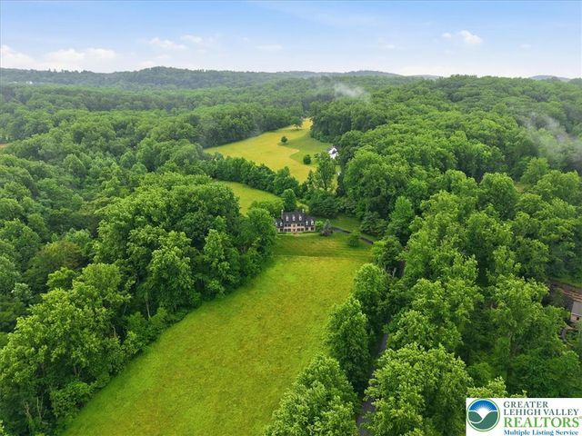 55 Church Road, Williams Twp, PA 18055