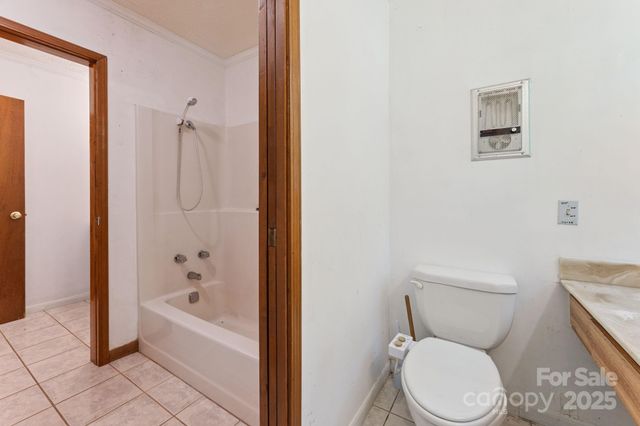 44 Rainbow Road, Highlands, NC 28741