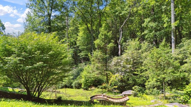 44 Rainbow Road, Highlands, NC 28741