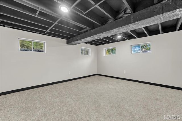 5 Filly Court, Florissant, MO 63033