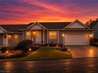 3301 Sumser Street NW, North Canton, OH 44720