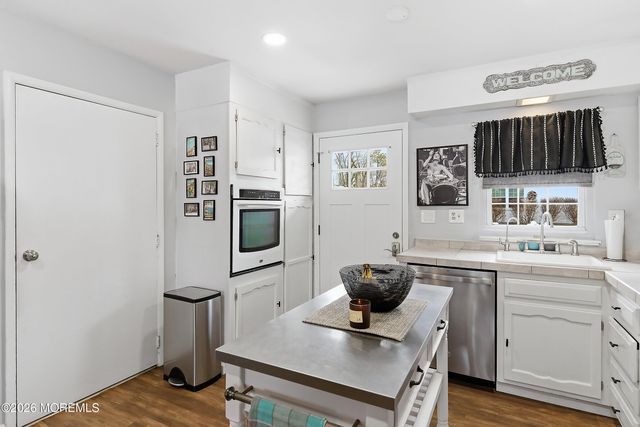 1190B Clydebank Court, Lakewood, NJ 08701