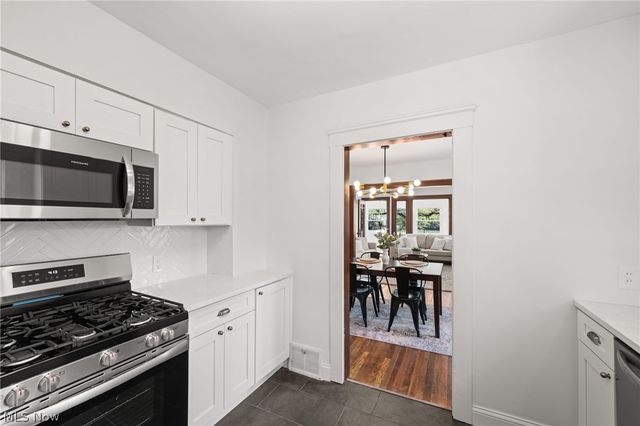 4521 Telhurst Road, South Euclid, OH 44121