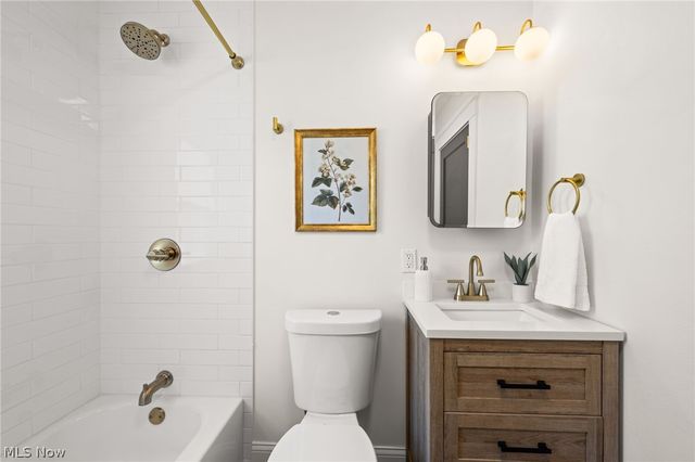 4521 Telhurst Road, South Euclid, OH 44121