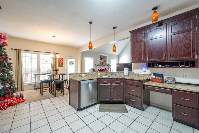 7216 Goldenrod Court, Ooltewah, TN 37363