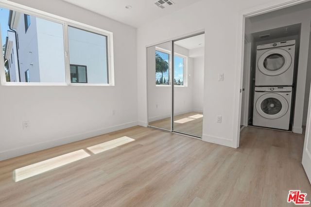 1261 Browning Boulevard, Los Angeles, CA 90037