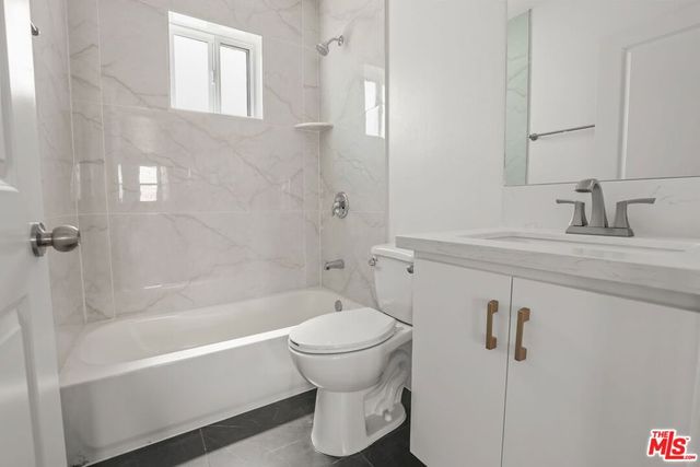 1261 Browning Boulevard, Los Angeles, CA 90037