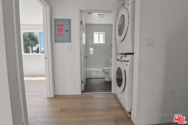 1261 Browning Boulevard, Los Angeles, CA 90037