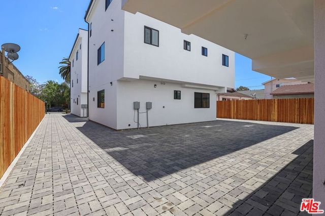 1261 Browning Boulevard, Los Angeles, CA 90037