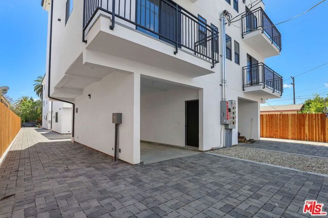 1261 Browning Boulevard, Los Angeles, CA 90037