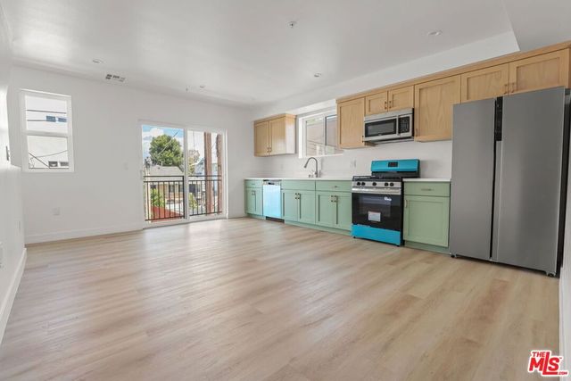 1261 Browning Boulevard, Los Angeles, CA 90037