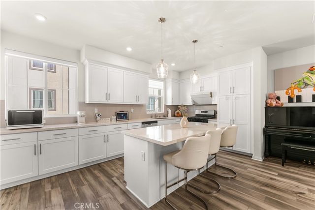 2129 Yukon, Pomona, CA 91766