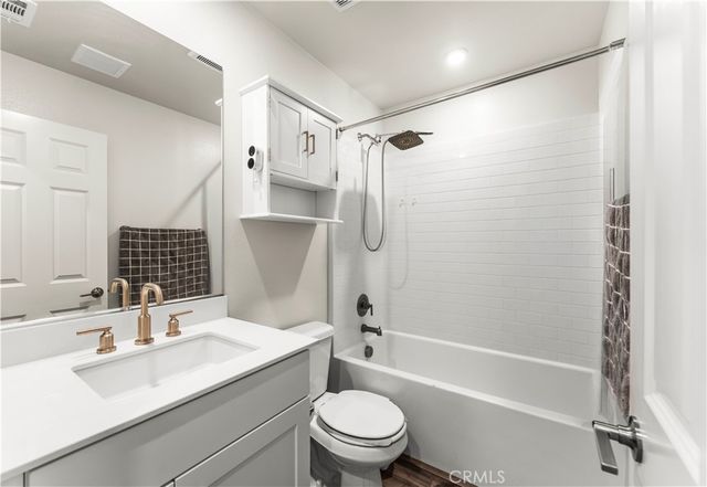 2129 Yukon, Pomona, CA 91766