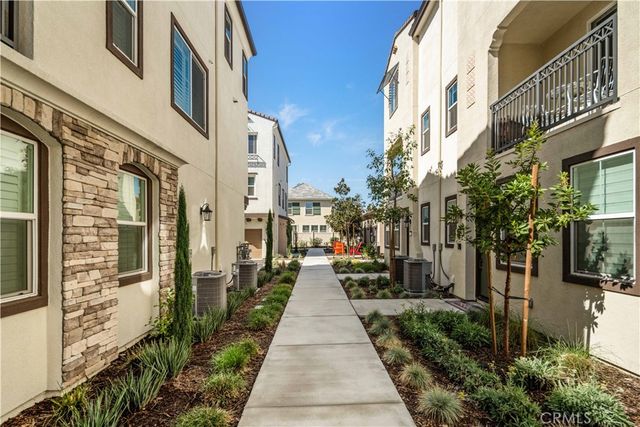 2129 Yukon, Pomona, CA 91766