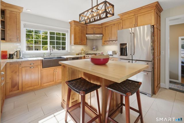 119 Spring Street, Glastonbury, CT 06033