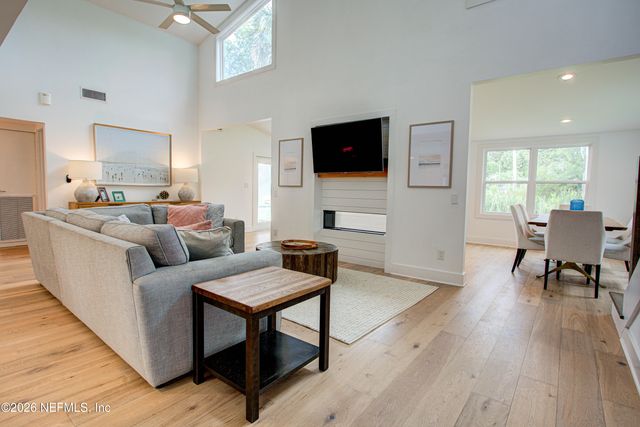 49 QUAIL Lane, Jacksonville Beach, FL 32250