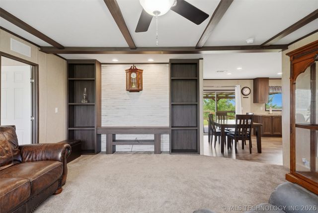 1397 E Cresthaven Court, Porter, OK 74454