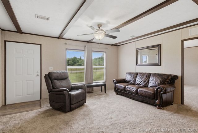 1397 E Cresthaven Court, Porter, OK 74454