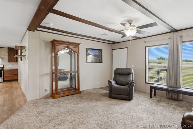 1397 E Cresthaven Court, Porter, OK 74454