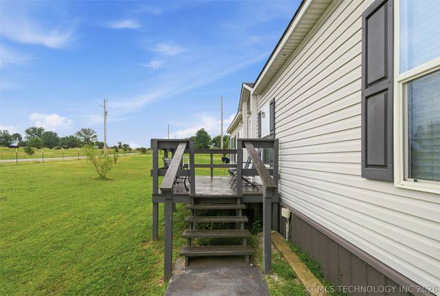 1397 E Cresthaven Court, Porter, OK 74454