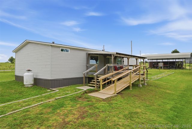 1397 E Cresthaven Court, Porter, OK 74454