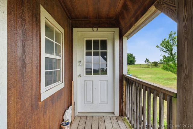 1397 E Cresthaven Court, Porter, OK 74454