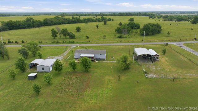 1397 E Cresthaven Court, Porter, OK 74454
