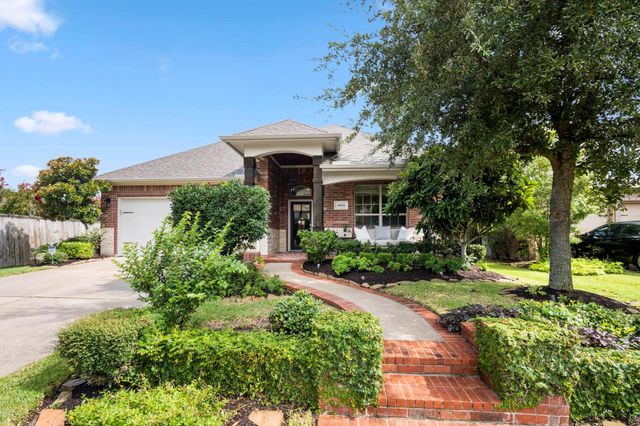 18918 Cove Mill Lane, Cypress, TX 77433