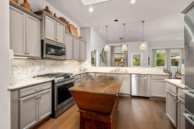 18918 Cove Mill Lane, Cypress, TX 77433
