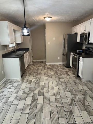 102 Digby Court, Raeford, NC 28376