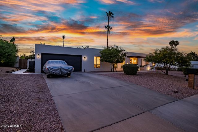 2438 E CHERYL Drive, Phoenix, AZ 85028