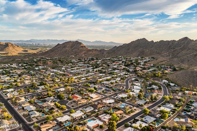 2438 E CHERYL Drive, Phoenix, AZ 85028