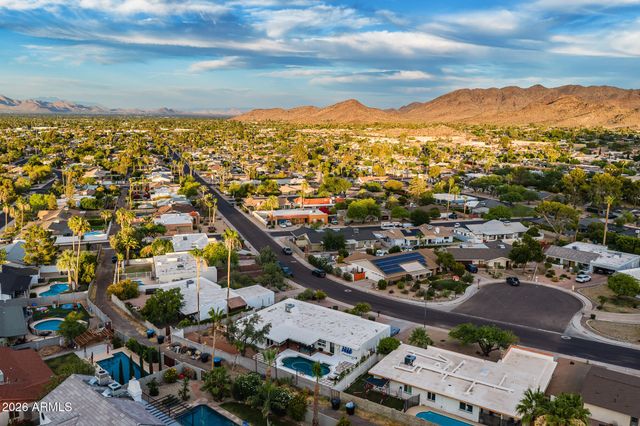2438 E CHERYL Drive, Phoenix, AZ 85028