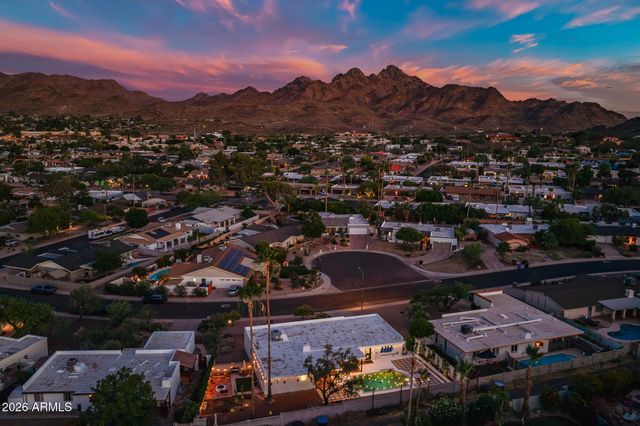 2438 E CHERYL Drive, Phoenix, AZ 85028