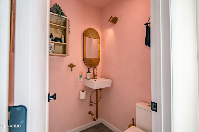 2438 E CHERYL Drive, Phoenix, AZ 85028