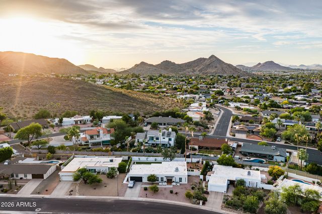 2438 E CHERYL Drive, Phoenix, AZ 85028